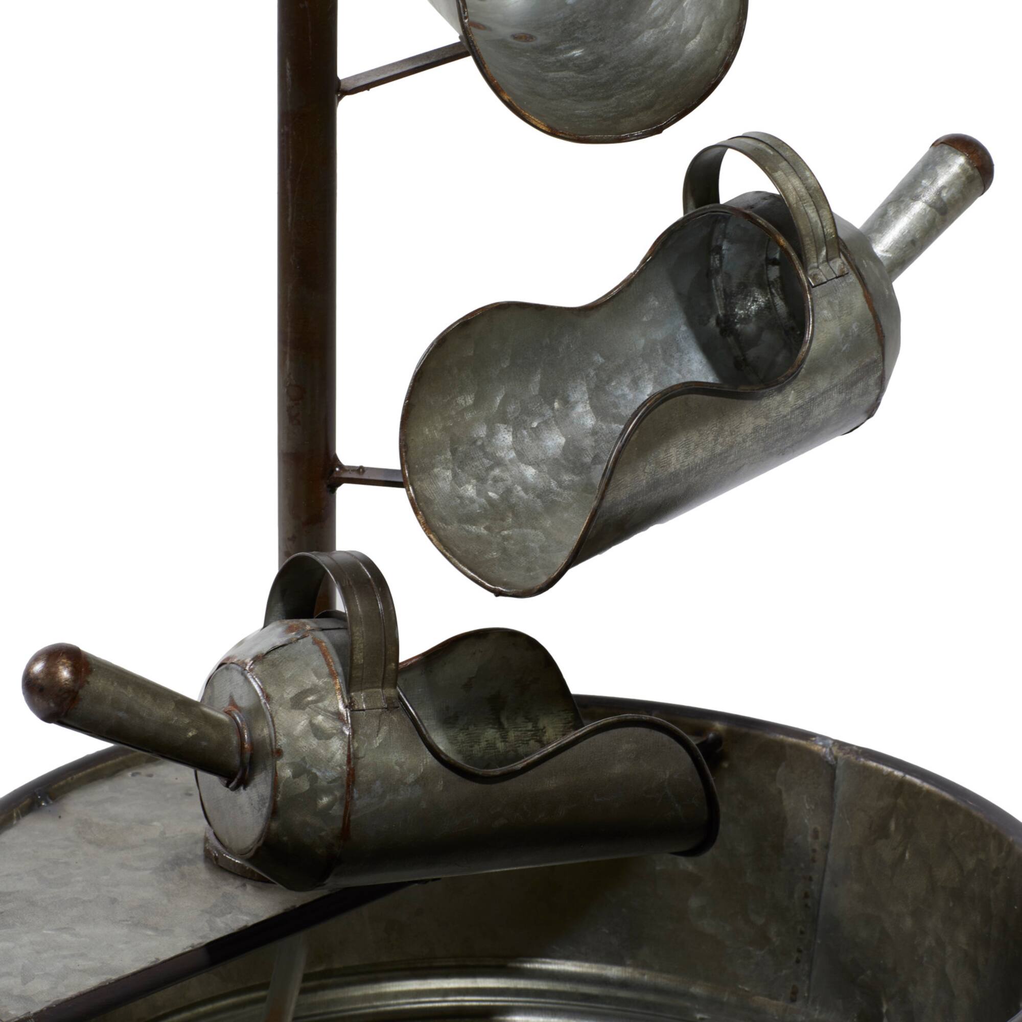 28" Gray Iron Farmhouse Fountain